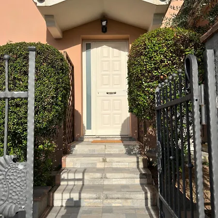 Maloche Apartment *